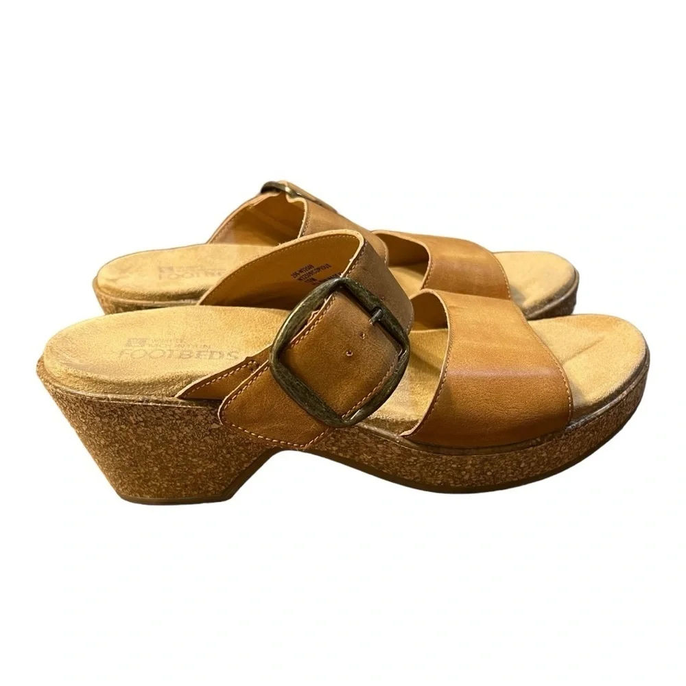 White Mountain Slip On Tan Heeled/Lift Sandals Size 10m